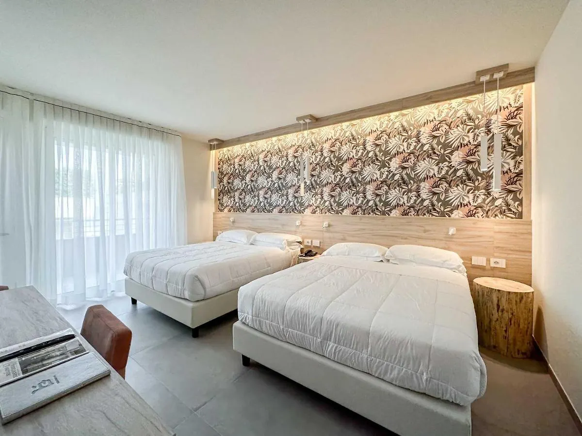 Bellettini Hotel Milano Marittima 4*,